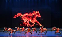 厨房里的歌舞晚会