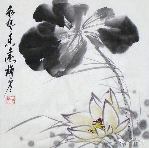 小粉丝摇摇欲坠