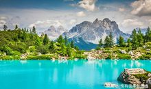 青春的旅行一路的美景