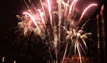 在烦恼里仰望幸福