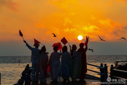 我想向你致敬。