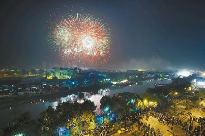江夜烟花