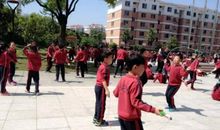 课外活动之跳大跳绳