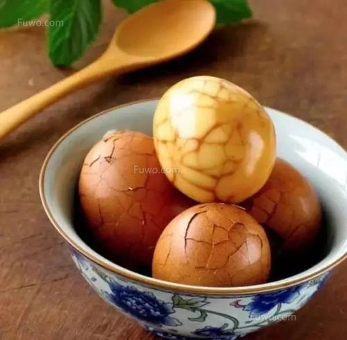 首先烹饪茶蛋