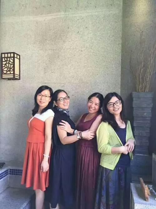 我和姐妹们度过的日子
