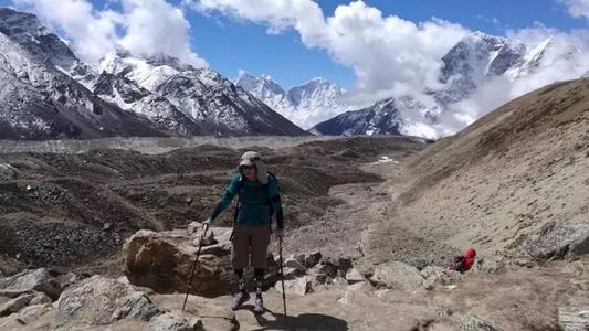 这是一个具有挑战性的尝试