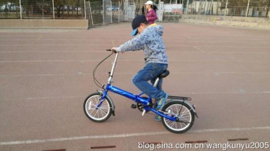 学会骑自行车苦涩