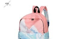 打开同学的书包