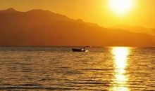 致远方灾区的小朋友