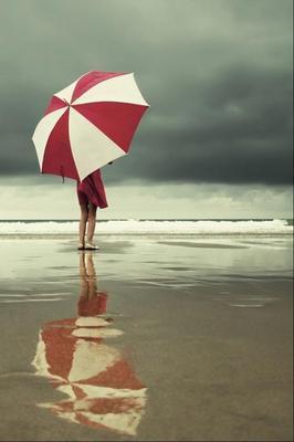离开雨伞