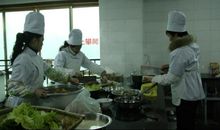 为食堂阿姨点赞