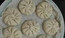 我学会了擀包子皮