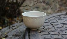 散发着清香的那杯茶