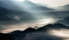 让微笑的阳光洒满人间