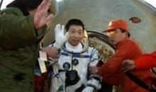 太空中的敲门声