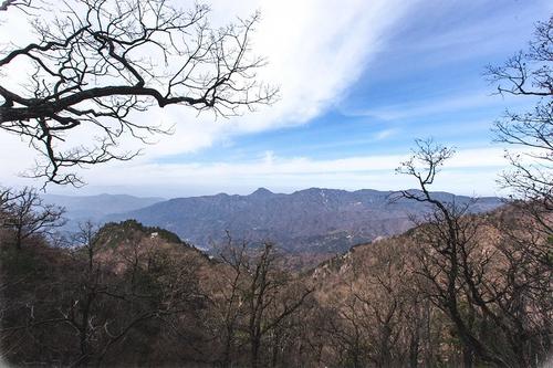 山中的山脉