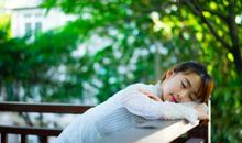 风，轻抚你的指间