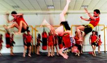 有一个镜头溢满艰辛