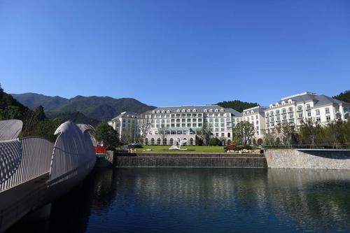 家住在慢城区