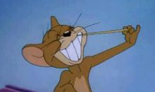 记忆是童年那弯皎洁的月