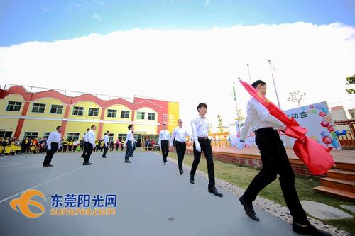 热闹的游戏_350字