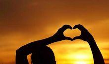 母爱一路伴我行