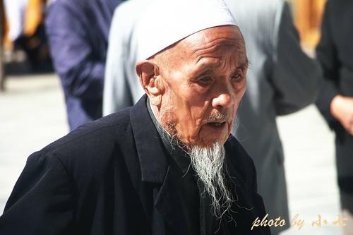 那些笑的人没有改变