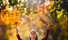 我为秋天拍照片