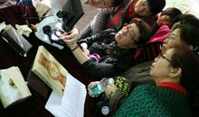 我生活在关怀中