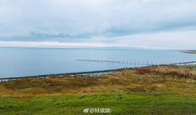 人在倒影中书写往昔