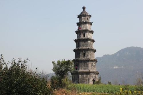 明峰塔