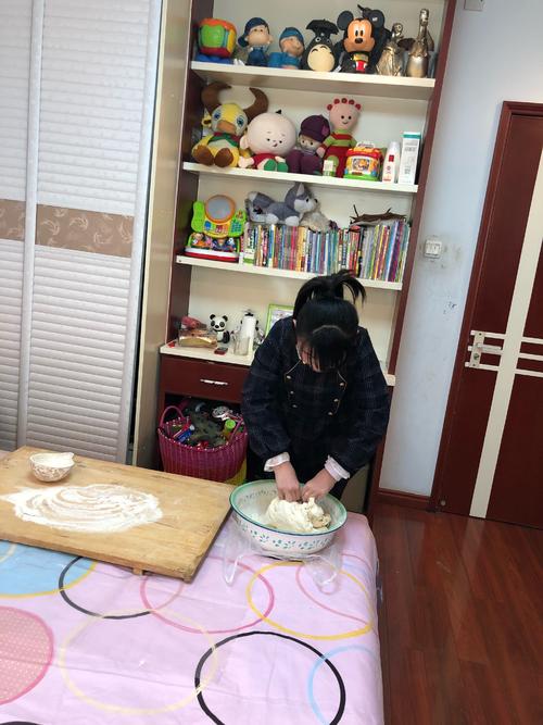 奶奶，你教我和脸