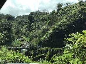 山谷旅行