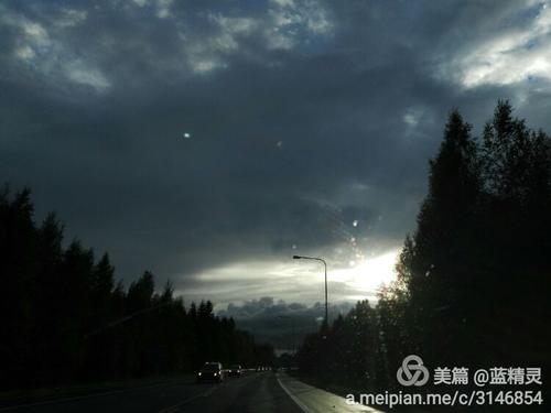 黑云实际上非常漂亮。