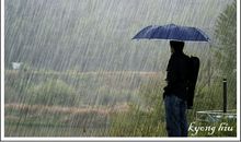 漫步雨中的滋味