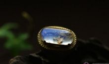 埋在时间深处的月光