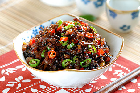 奶奶由饭菜制成