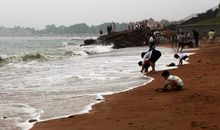 海纳百川，取则行远