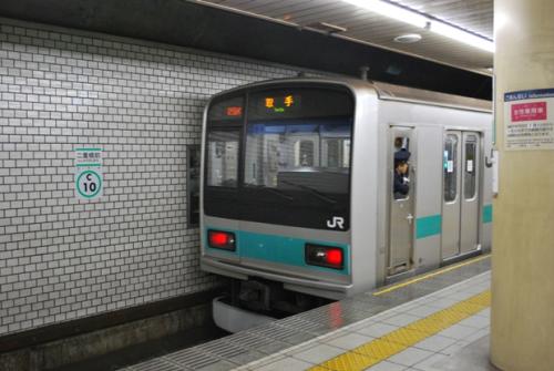 咛微微感