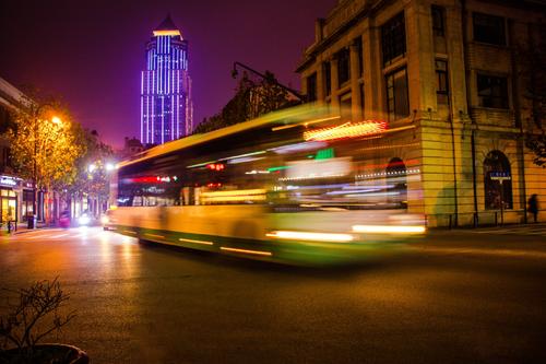 快速节日缓慢的生活