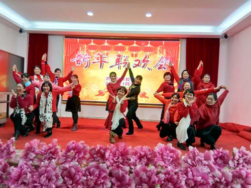 不要打开新年的党
