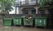 我——破烂不堪的垃圾筒