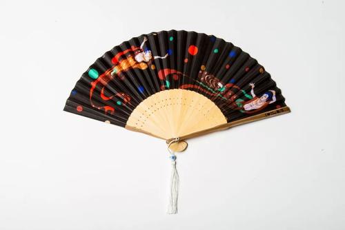 寺庙是在举手之间