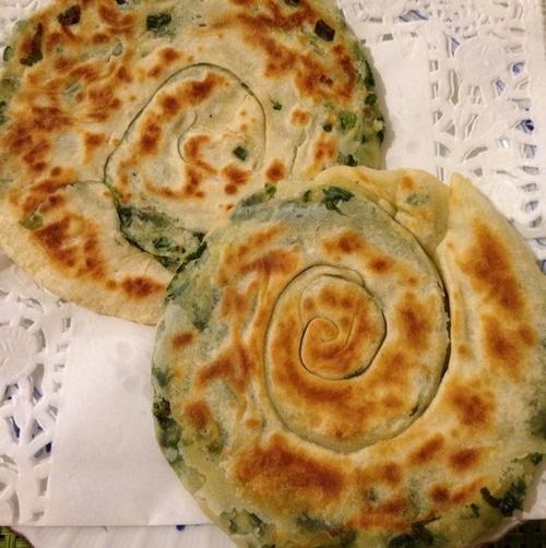 第一所学校做洋葱油馅饼