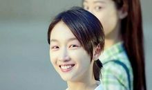 她的笑改变了我