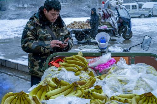 我觉得在风和雪中等待