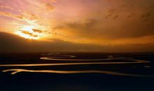 太阳下那耀眼的身影