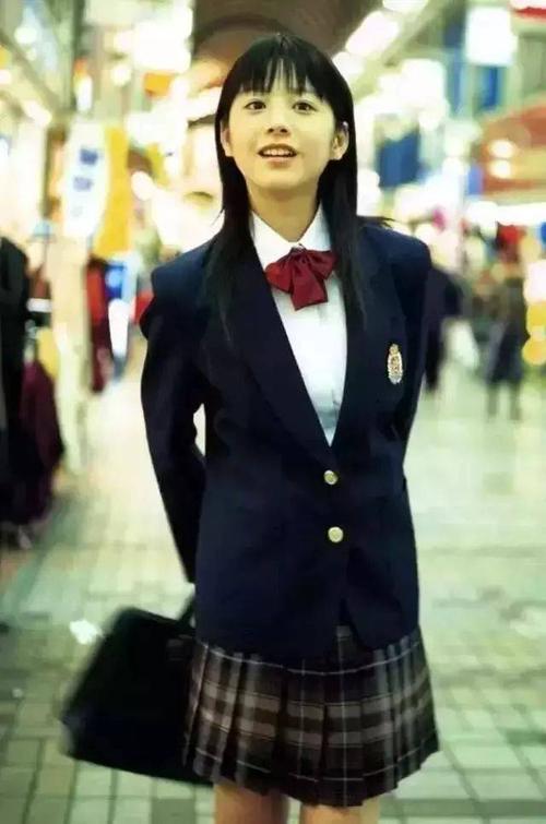 穿上你的校服
