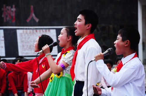 学校，我为你感到骄傲