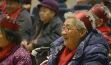 那微笑触动了我的心灵